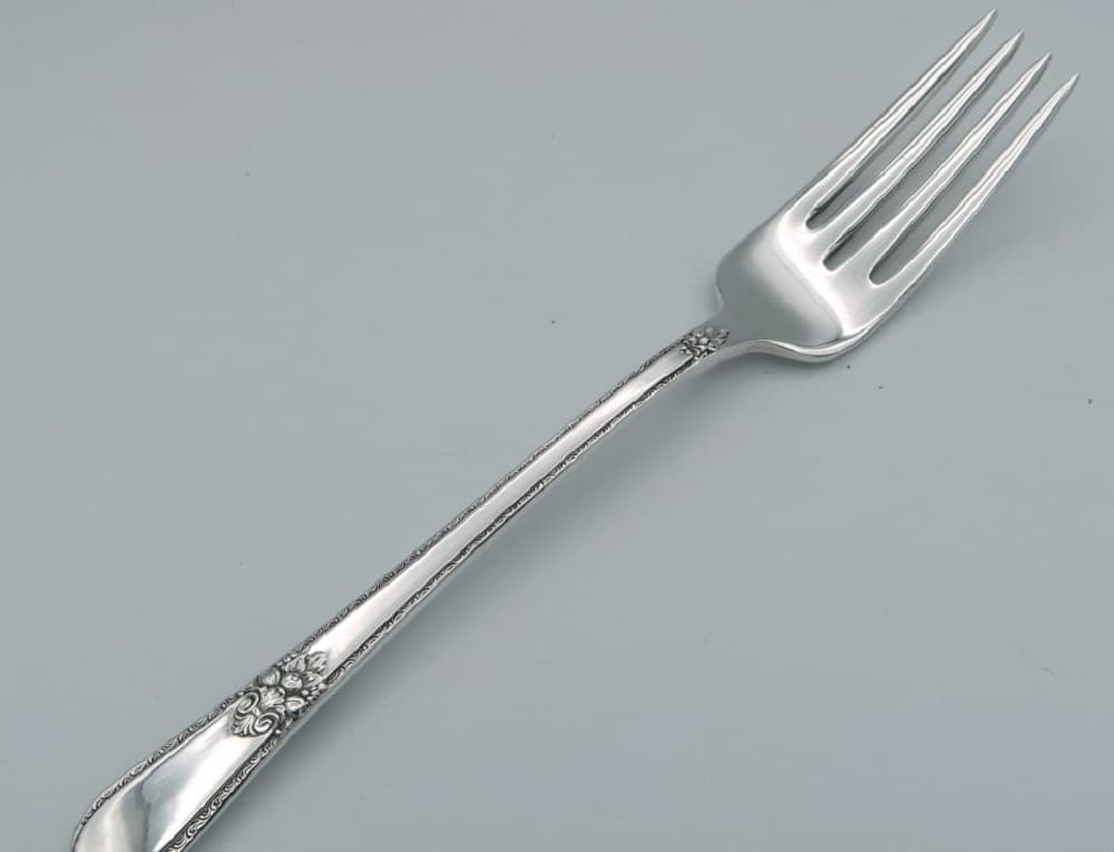 1847 Rogers Bros silverware made out of solid silver